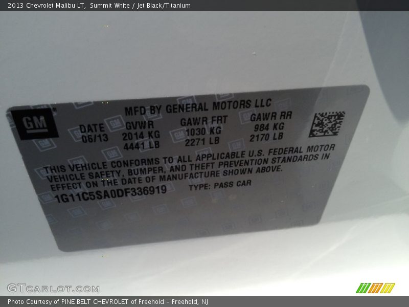 Summit White / Jet Black/Titanium 2013 Chevrolet Malibu LT