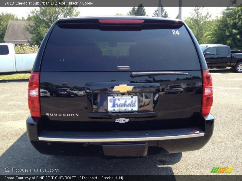 Black / Ebony 2013 Chevrolet Suburban LTZ 4x4
