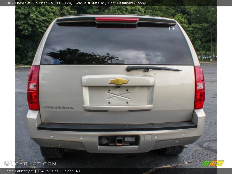 Gold Mist Metallic / Light Cashmere/Ebony 2007 Chevrolet Suburban 1500 LT 4x4