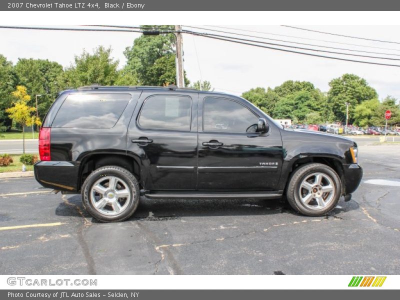 Black / Ebony 2007 Chevrolet Tahoe LTZ 4x4
