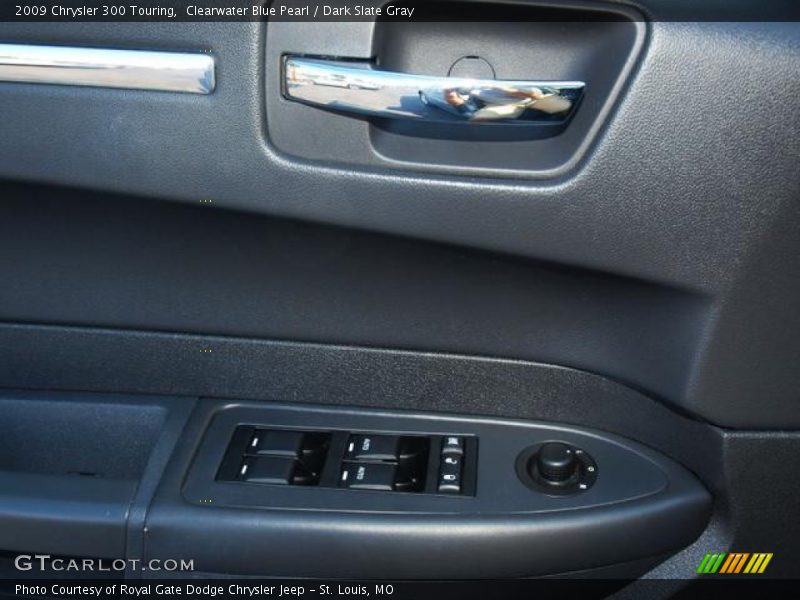 Clearwater Blue Pearl / Dark Slate Gray 2009 Chrysler 300 Touring