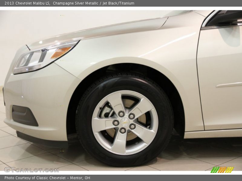 Champagne Silver Metallic / Jet Black/Titanium 2013 Chevrolet Malibu LS