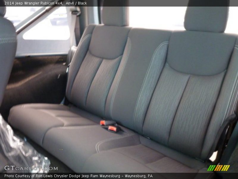Anvil / Black 2014 Jeep Wrangler Rubicon 4x4
