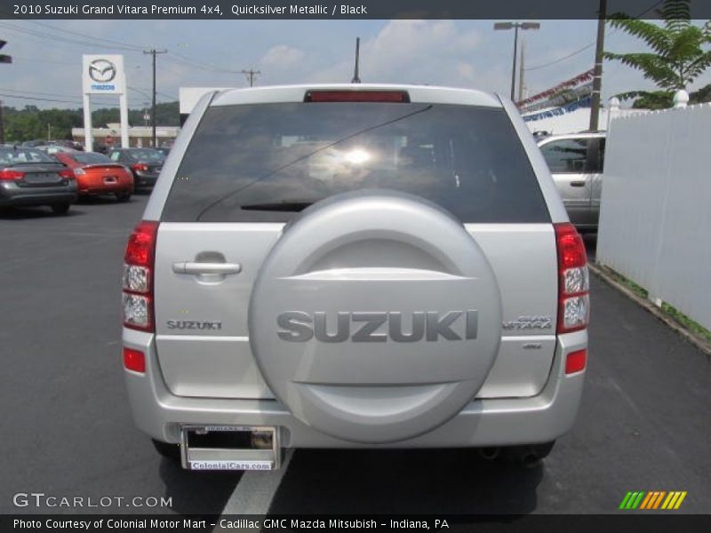 Quicksilver Metallic / Black 2010 Suzuki Grand Vitara Premium 4x4