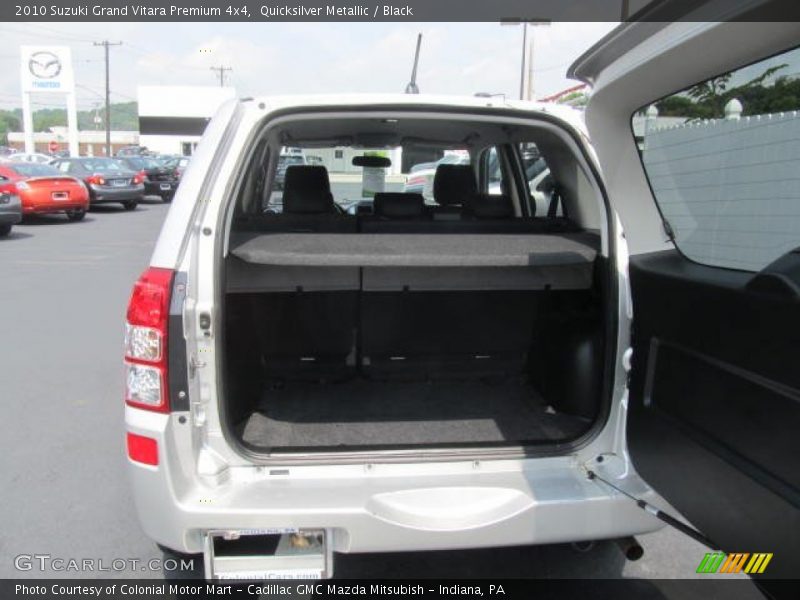 Quicksilver Metallic / Black 2010 Suzuki Grand Vitara Premium 4x4
