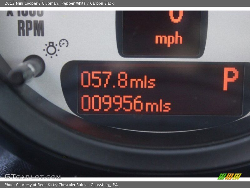 Pepper White / Carbon Black 2013 Mini Cooper S Clubman