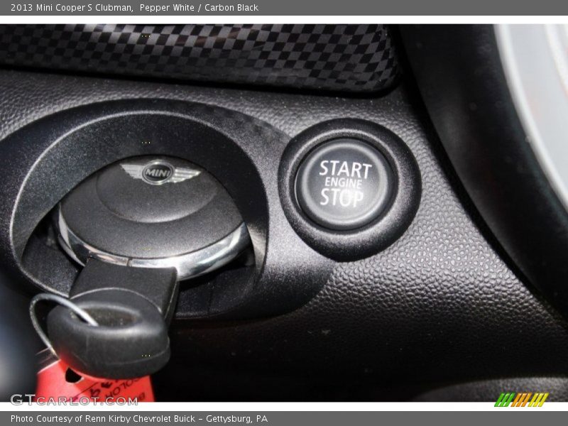 Pepper White / Carbon Black 2013 Mini Cooper S Clubman