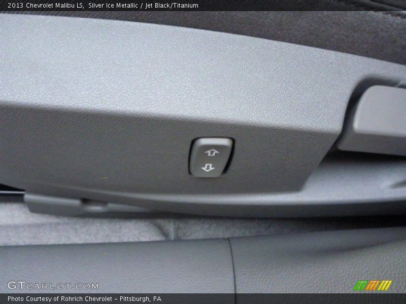 Silver Ice Metallic / Jet Black/Titanium 2013 Chevrolet Malibu LS
