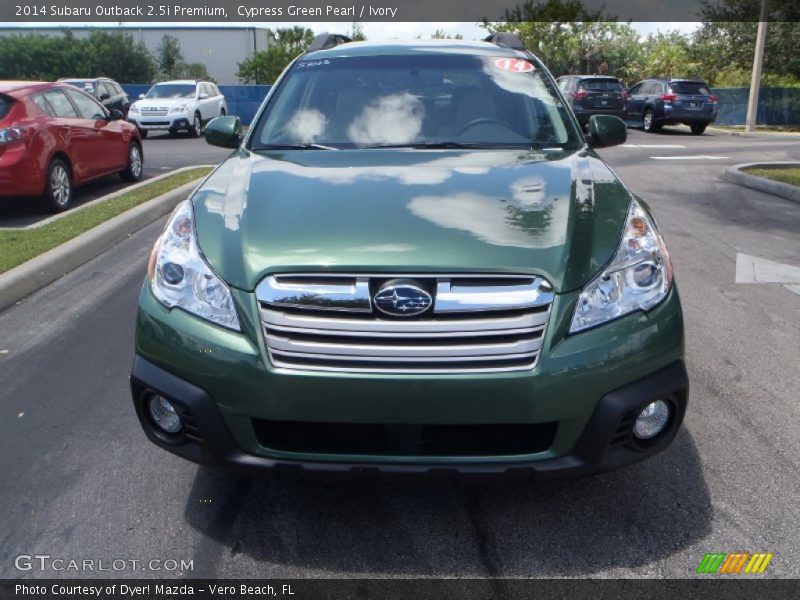 Cypress Green Pearl / Ivory 2014 Subaru Outback 2.5i Premium