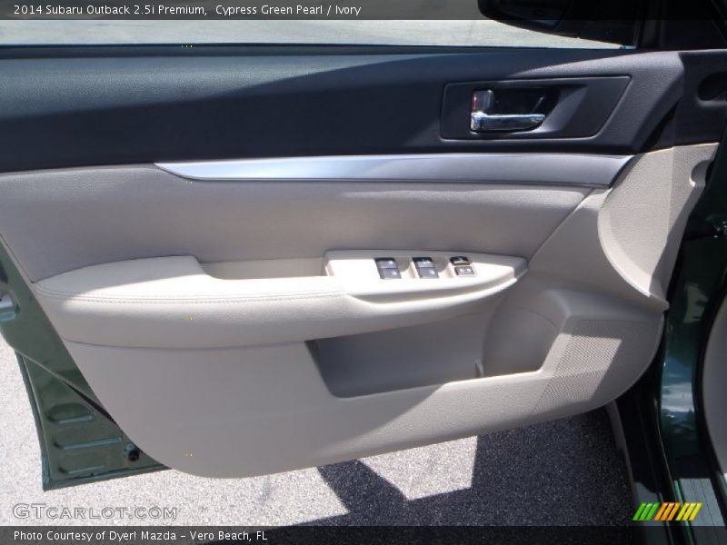 Cypress Green Pearl / Ivory 2014 Subaru Outback 2.5i Premium