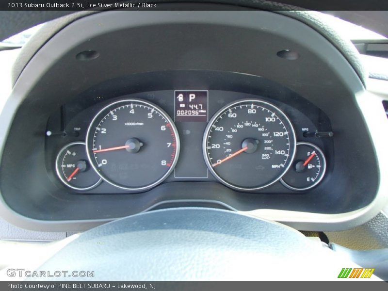 Ice Silver Metallic / Black 2013 Subaru Outback 2.5i