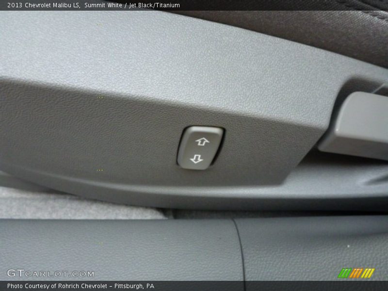 Summit White / Jet Black/Titanium 2013 Chevrolet Malibu LS