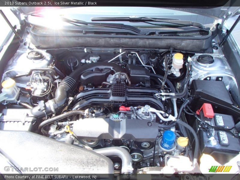 Ice Silver Metallic / Black 2013 Subaru Outback 2.5i