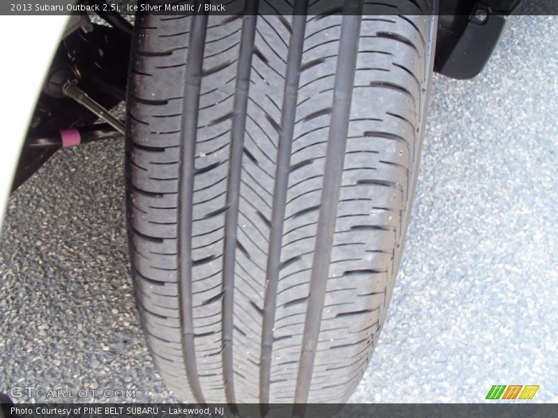 Ice Silver Metallic / Black 2013 Subaru Outback 2.5i