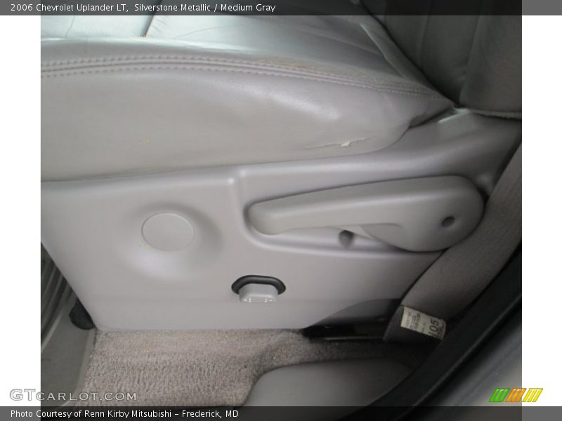 Silverstone Metallic / Medium Gray 2006 Chevrolet Uplander LT