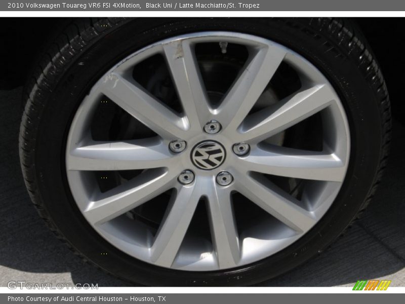 Black Uni / Latte Macchiatto/St. Tropez 2010 Volkswagen Touareg VR6 FSI 4XMotion