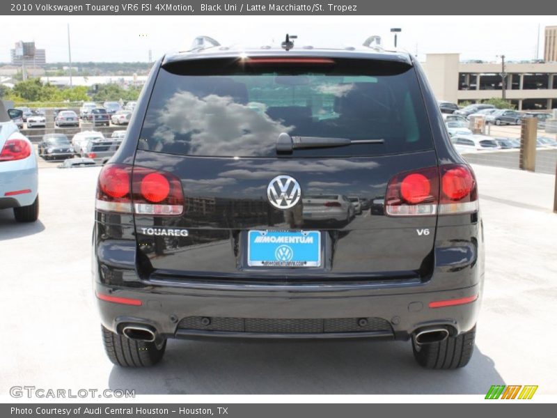 Black Uni / Latte Macchiatto/St. Tropez 2010 Volkswagen Touareg VR6 FSI 4XMotion