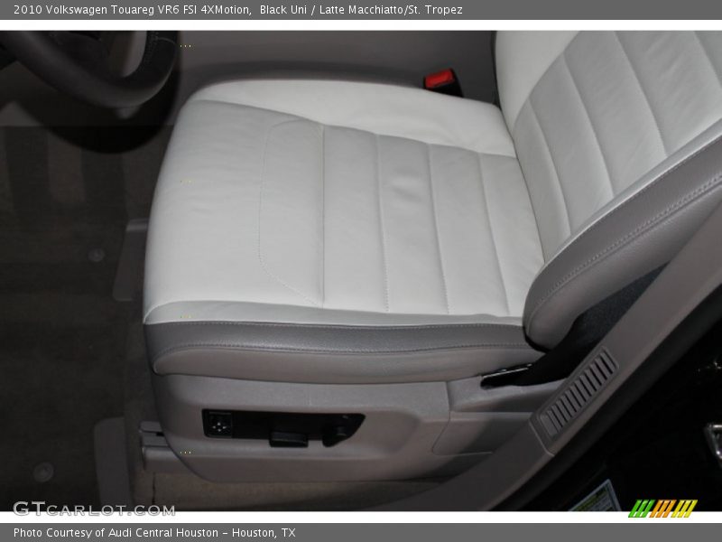 Black Uni / Latte Macchiatto/St. Tropez 2010 Volkswagen Touareg VR6 FSI 4XMotion