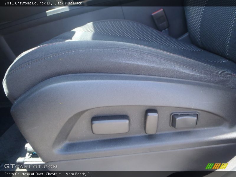 Black / Jet Black 2011 Chevrolet Equinox LT