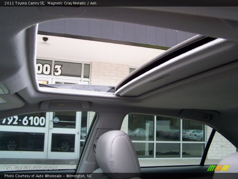 Magnetic Gray Metallic / Ash 2011 Toyota Camry SE