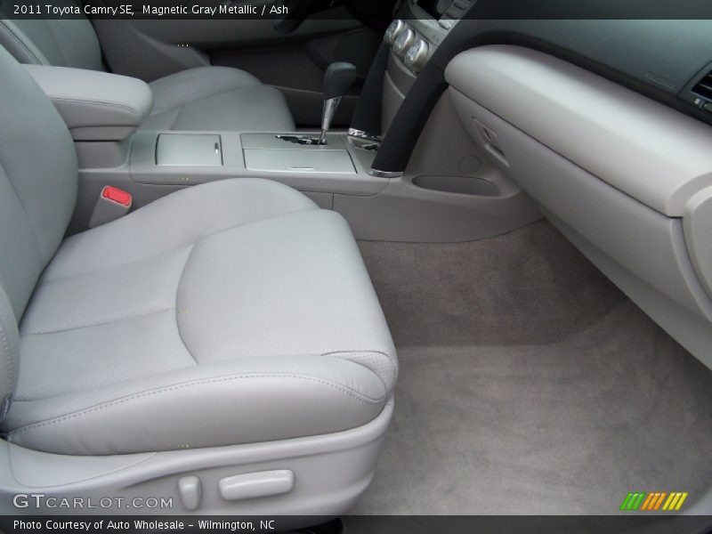 Magnetic Gray Metallic / Ash 2011 Toyota Camry SE
