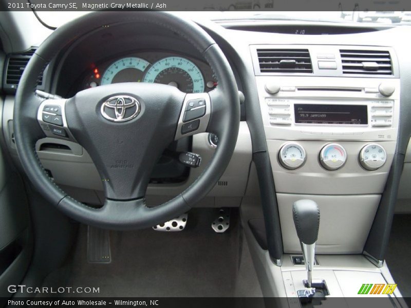 Magnetic Gray Metallic / Ash 2011 Toyota Camry SE