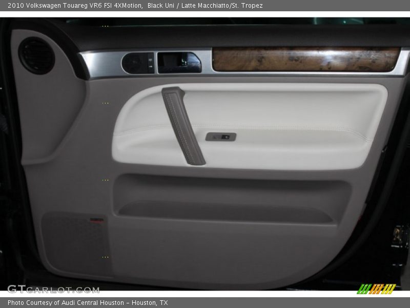 Black Uni / Latte Macchiatto/St. Tropez 2010 Volkswagen Touareg VR6 FSI 4XMotion