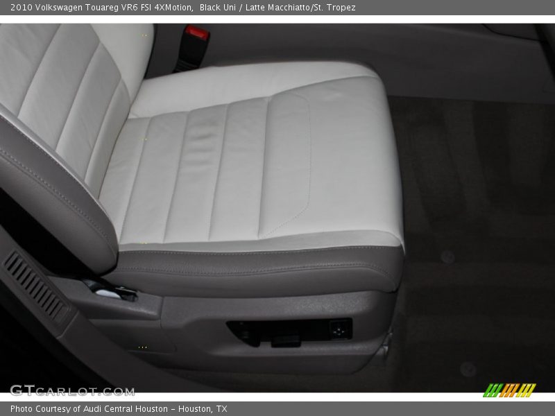 Black Uni / Latte Macchiatto/St. Tropez 2010 Volkswagen Touareg VR6 FSI 4XMotion
