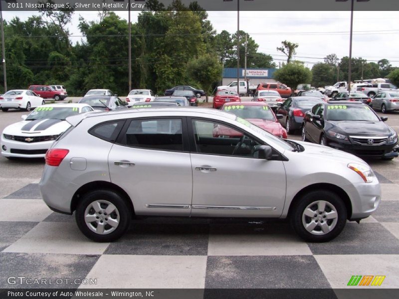 Silver Ice Metallic / Gray 2011 Nissan Rogue S