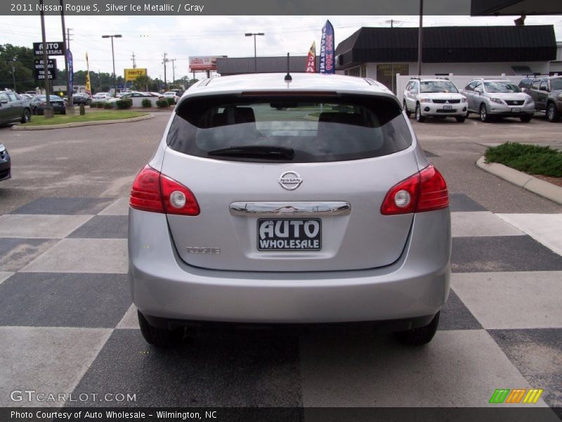 Silver Ice Metallic / Gray 2011 Nissan Rogue S