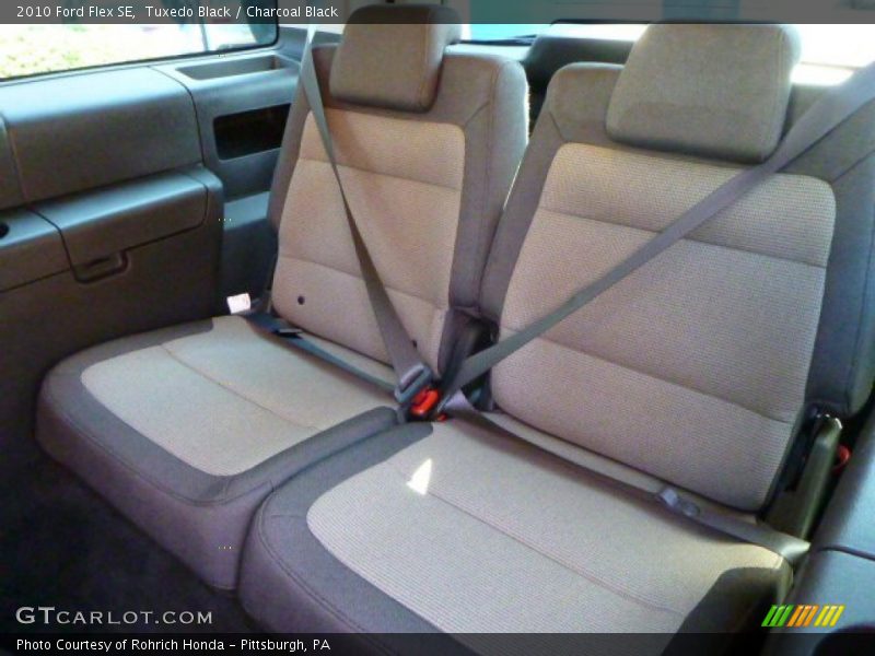 Tuxedo Black / Charcoal Black 2010 Ford Flex SE