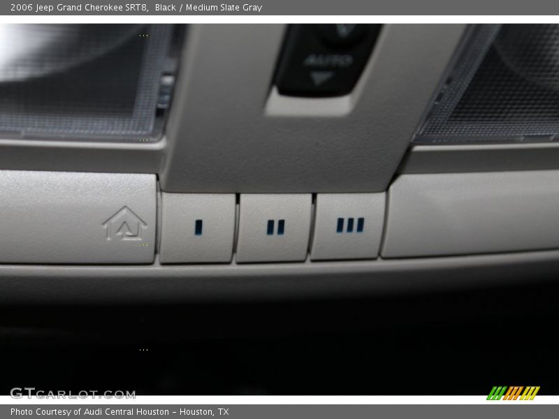 Black / Medium Slate Gray 2006 Jeep Grand Cherokee SRT8