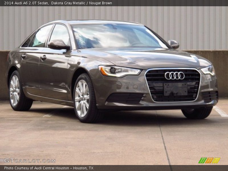 Front 3/4 View of 2014 A6 2.0T Sedan