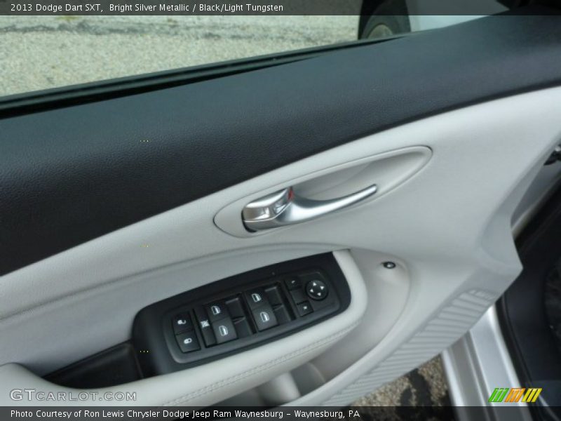 Bright Silver Metallic / Black/Light Tungsten 2013 Dodge Dart SXT