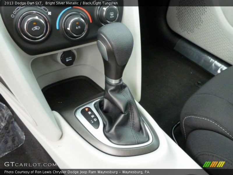 Bright Silver Metallic / Black/Light Tungsten 2013 Dodge Dart SXT