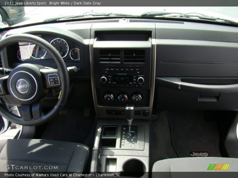 Bright White / Dark Slate Gray 2012 Jeep Liberty Sport