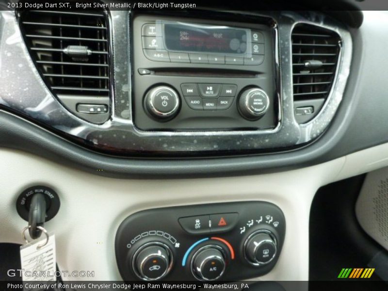 Bright Silver Metallic / Black/Light Tungsten 2013 Dodge Dart SXT