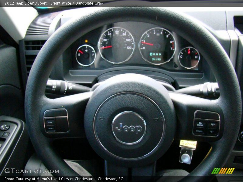 Bright White / Dark Slate Gray 2012 Jeep Liberty Sport