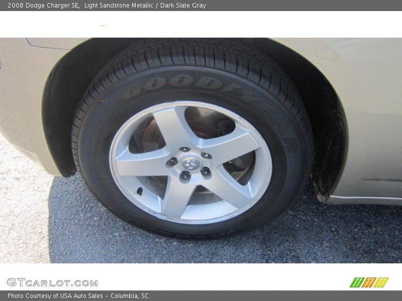 Light Sandstone Metallic / Dark Slate Gray 2008 Dodge Charger SE