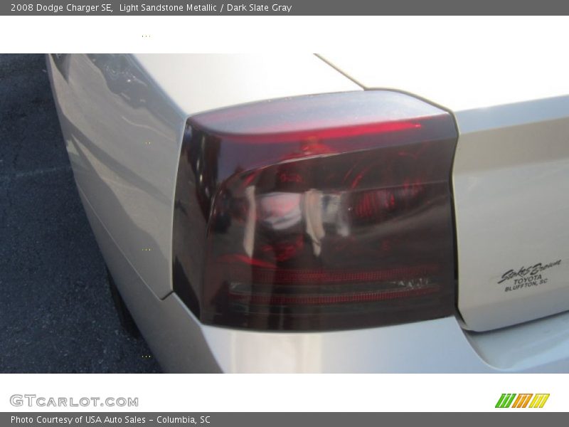 Light Sandstone Metallic / Dark Slate Gray 2008 Dodge Charger SE