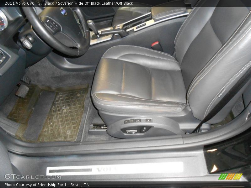 Black / Soverign Hide Off Black Leather/Off Black 2011 Volvo C70 T5