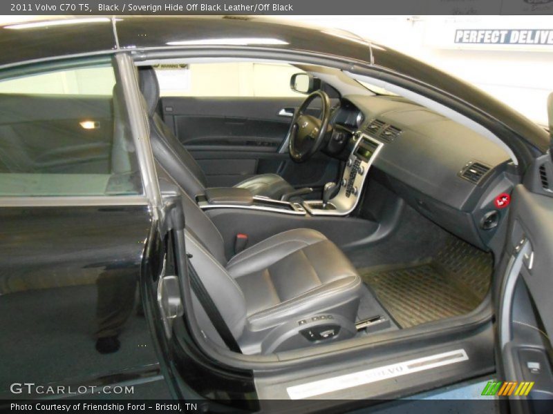 Black / Soverign Hide Off Black Leather/Off Black 2011 Volvo C70 T5