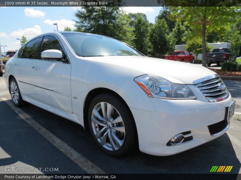Moonlight White / Graphite Black 2009 Infiniti M 35 Sedan