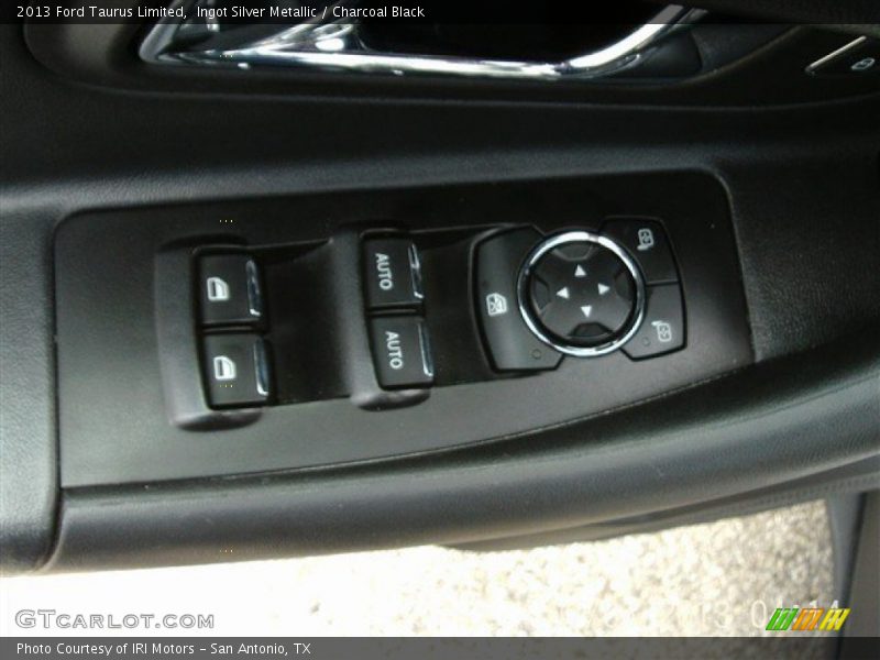 Ingot Silver Metallic / Charcoal Black 2013 Ford Taurus Limited