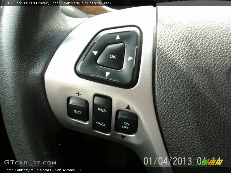 Ingot Silver Metallic / Charcoal Black 2013 Ford Taurus Limited