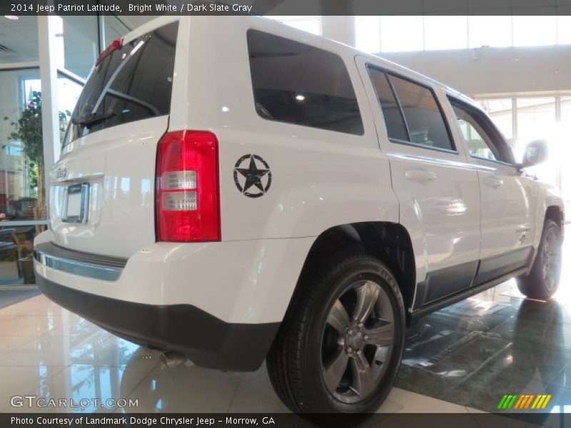 Bright White / Dark Slate Gray 2014 Jeep Patriot Latitude