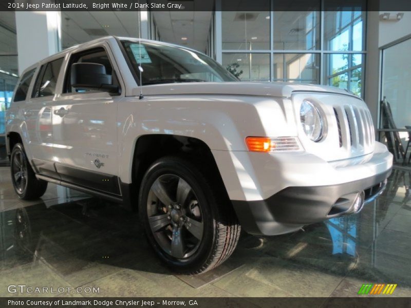 Bright White / Dark Slate Gray 2014 Jeep Patriot Latitude