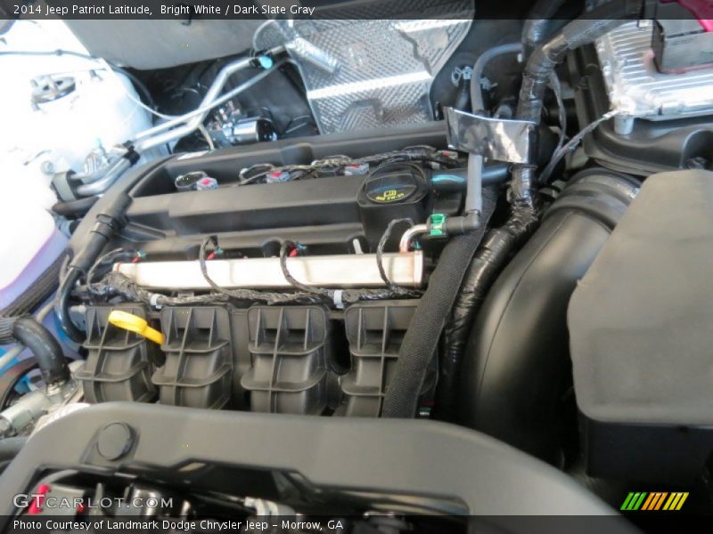 Bright White / Dark Slate Gray 2014 Jeep Patriot Latitude