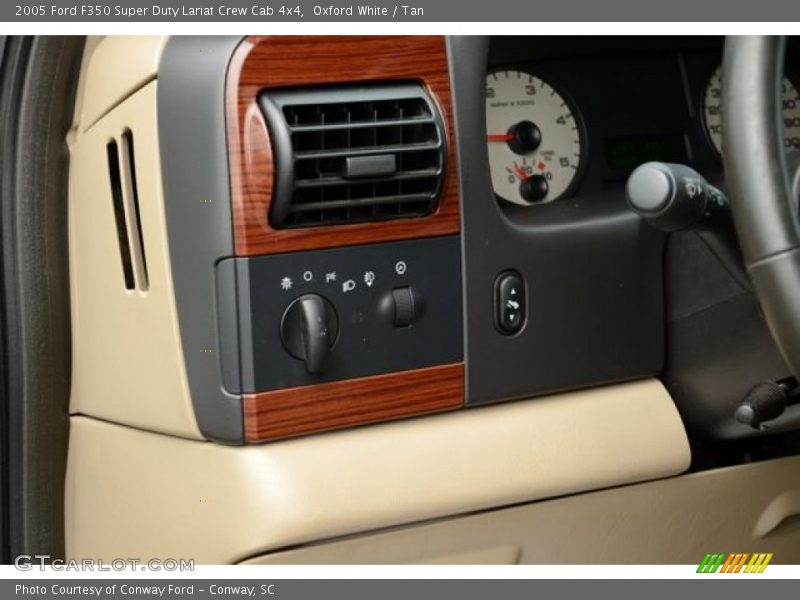 Oxford White / Tan 2005 Ford F350 Super Duty Lariat Crew Cab 4x4