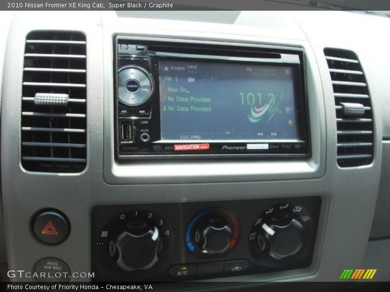 Super Black / Graphite 2010 Nissan Frontier XE King Cab